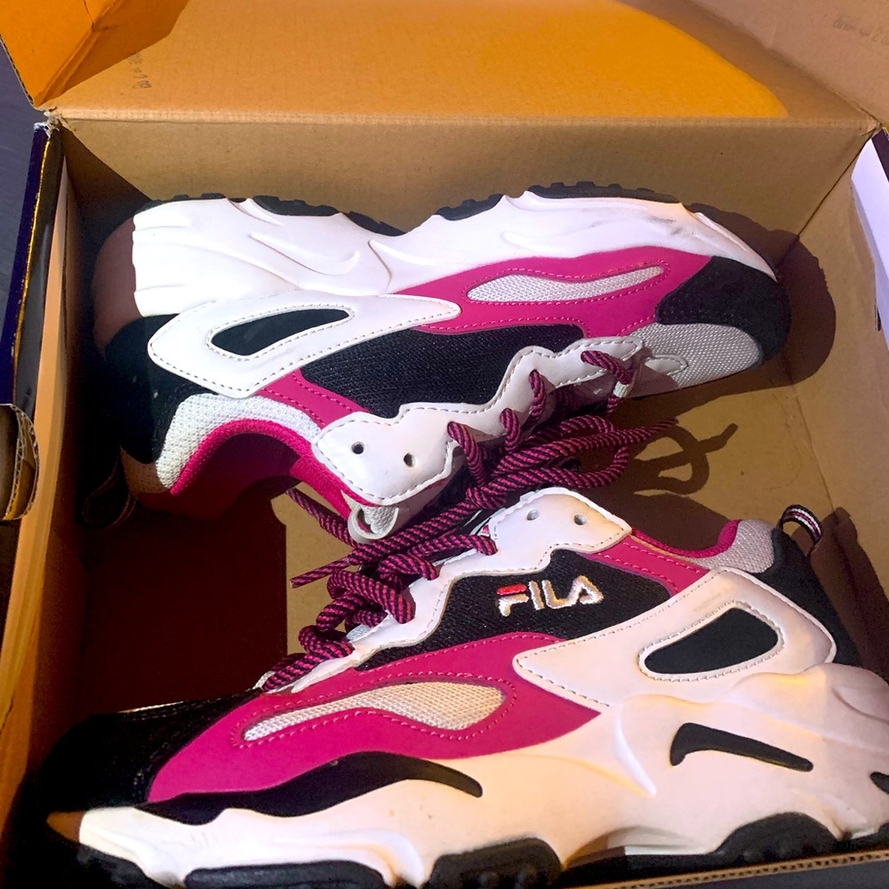 Pink, Black and White filas brand new still has the box